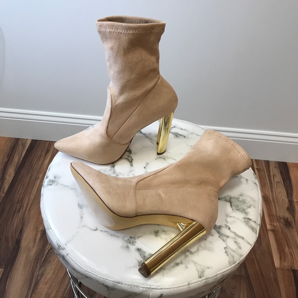 ‼️ Pointed Closed Toe Gold Heel Sock Bootie Boots - Picture 6 of 6